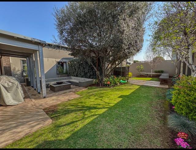 3 BEDROOM HOUSE FOR SALE IN MIDSTREAM RIDGE